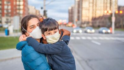 Immigrant children grow up to outperform other Canadians